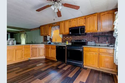 5 Market Street Ext, Baden, PA 15005 - Photo 3