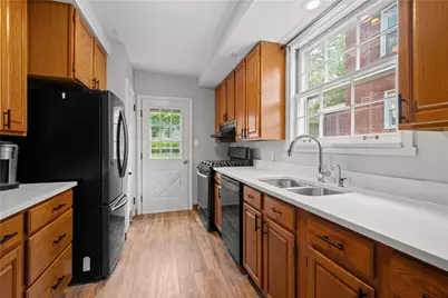237 Dell Avenue, Pittsburgh, PA 15216 - Photo 11