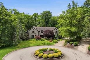 105 Lantern Cir, Peters Township, PA 15317 - Photo 1