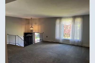 979 Westchester Road, South Park, PA 15129 - Photo 11