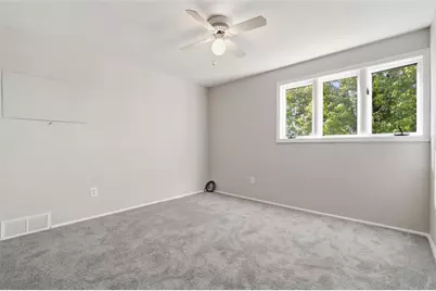 1336 Blue Jay Dr, Scott Township, PA 15243 - Photo 27