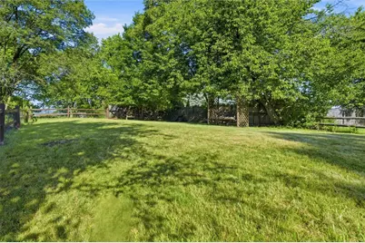 1336 Blue Jay Dr, Scott Township, PA 15243 - Photo 47