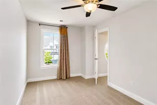 2516 Adele Ct, Pittsburgh, PA 15143 - Photo 19