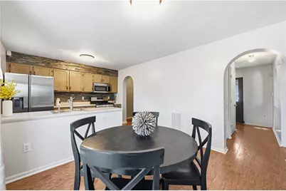 711 Es Farms Drive, Cranberry Township, PA 16066 - Photo 7