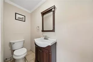 4044 Briarwood Dr, Hempfield Township, PA 15644 - Photo 15