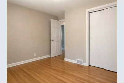 111 N Cascade St, New Castle, PA 16101 - Photo 5