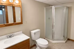 111 N Cascade St, New Castle, PA 16101 - Photo 11