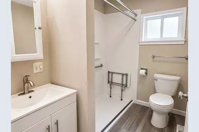 111 N Cascade St, New Castle, PA 16101 - Photo 7