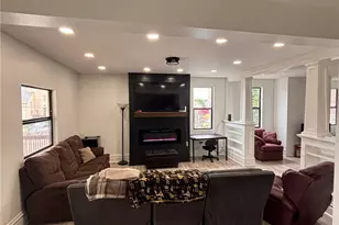 521 Spring St, Brownsville, PA 15417 - Photo 11