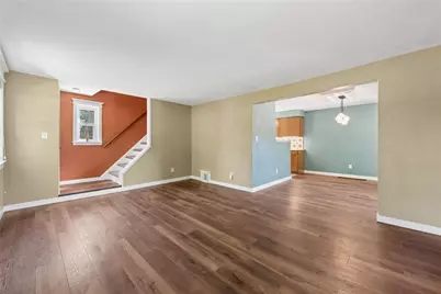 451 Lee Dr, Pittsburgh, PA 15235 - Photo 3