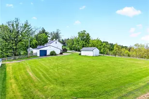 1874 E National Pike, North Bethlehem, PA 15360 - Photo 5