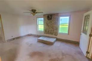 725 East Dr, Clairton, PA 15025 - Photo 11