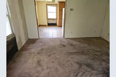 725 East Dr, Clairton, PA 15025 - Photo 9