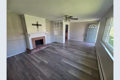 1398 Raven Dr, Scott Township, PA 15243 - Photo 5