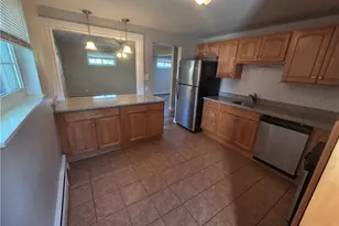 1398 Raven Dr, Scott Township, PA 15243 - Photo 17