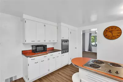 384 Orr Ave, Allegheny Township, PA 15613 - Photo 11