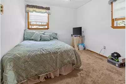 37 Millersdale Rd, Jeannette, PA 15644 - Photo 5