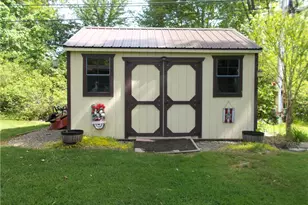 1884 Lillian Ave, Pittsburgh, PA 16424 - Photo 31
