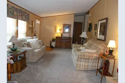 1884 Lillian Avenue, Pittsburgh, PA 16424 - Photo 9