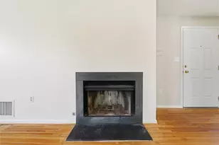5607 Elmer St, Pittsburgh, PA 15232 - Photo 5