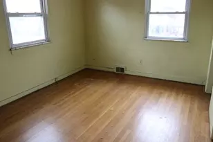 825 Liberty St, Duquesne, PA 15110 - Photo 11