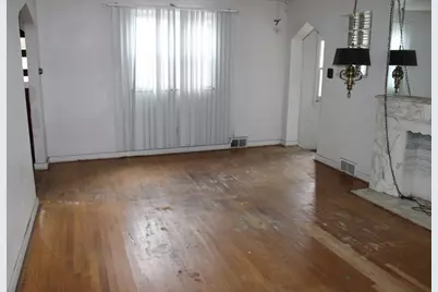 825 Liberty St, Duquesne, PA 15110 - Photo 5