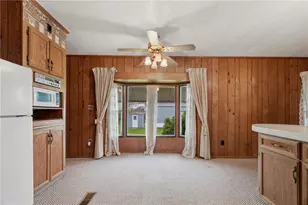 1515 Lee Ln, Grove City Boro, PA 16127 - Photo 5
