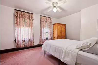 1239 Rebecca St, New Castle, PA 16101 - Photo 9