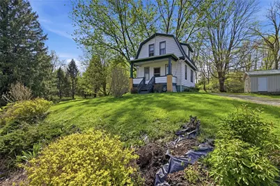 1239 Rebecca St, New Castle, PA 16101 - Photo 1