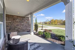 103 Bridle Ln, Chartiers, PA 15301 - Photo 3