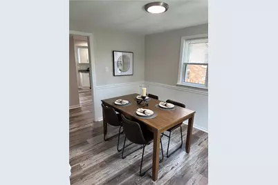2062 Elmbrook Ln, Scott Township, PA 15243 - Photo 13