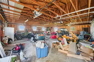 306 Drake Rd, East Lackawannock Township, PA 16137 - Photo 27