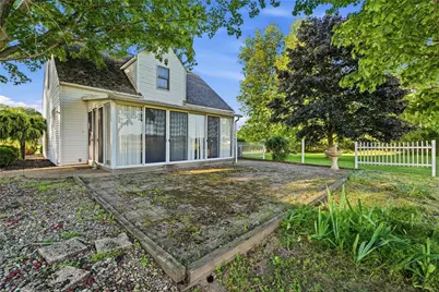 306 Drake Rd, East Lackawannock Township, PA 16137 - Photo 21