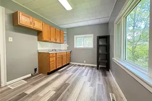 108 Walnut St, West Salem Township, PA 16125 - Photo 17