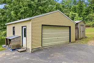 108 Walnut St, West Salem Township, PA 16125 - Photo 11