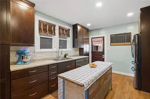 173 W Marigold St, Munhall, PA 15120 - Photo 11