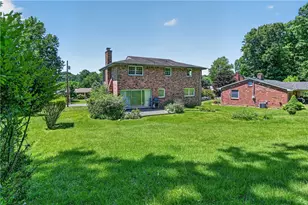 1155 Greenbriar Rd, Bethel Park, PA 15102 - Photo 11