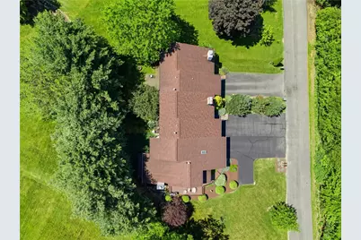 151 Oak Dr, Jefferson Township, PA 16056 - Photo 27