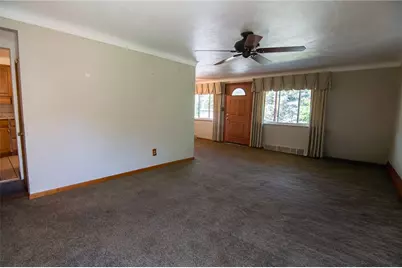 2381 Coulterville Rd, North Huntingdon, PA 15642 - Photo 9