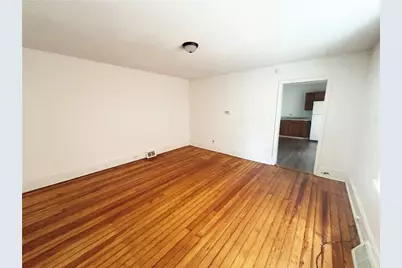 320 N 3rd, Clairton, PA 15025 - Photo 3