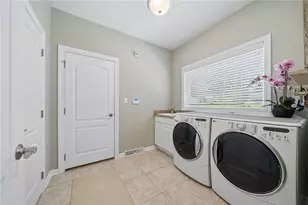 741 Lindwood Dr, Hempfield Township, PA 15601 - Photo 21