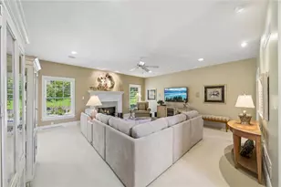 741 Lindwood Dr, Hempfield Township, PA 15601 - Photo 9
