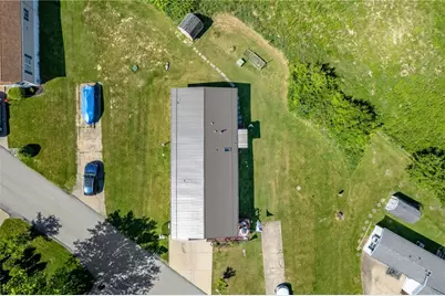 404 Blue Jay Ln, Washington Township, PA 15613 - Photo 27