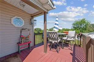 404 Blue Jay Ln, Washington Township, PA 15613 - Photo 23