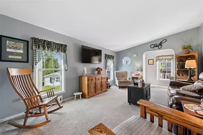 404 Blue Jay Ln, Washington Township, PA 15613 - Photo 21