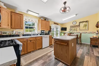 404 Blue Jay Ln, Washington Township, PA 15613 - Photo 15