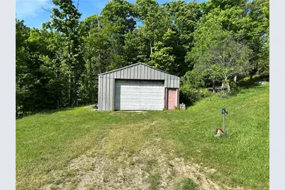 170 Clarks Hollow Rd, Kiskiminetas Township, PA 15686 - Photo 3