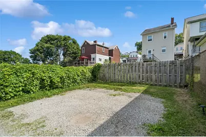 305 Onyx Ave, Pittsburgh, PA 15210 - Photo 21