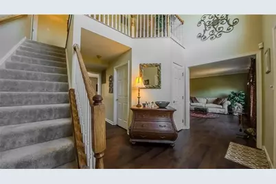 138 Valley View Dr, Rostraver, PA 15012 - Photo 9