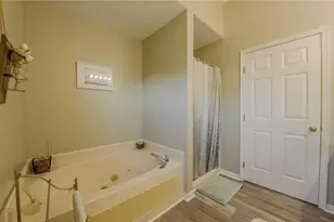 138 Valley View Dr, Rostraver, PA 15012 - Photo 13